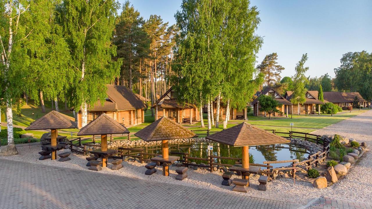 Hotel Dzintarkrasts Zocenes Ciems Exterior foto